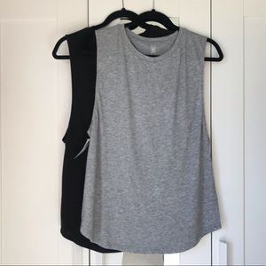 NWT Aritzia The Constant Muscle Workout Tee Bundle